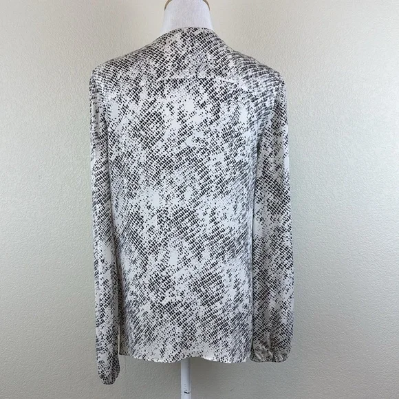 Parker White and Black Long Sleeve 100% Silk Wrap Blouse Size Small - Picture 5 of 9